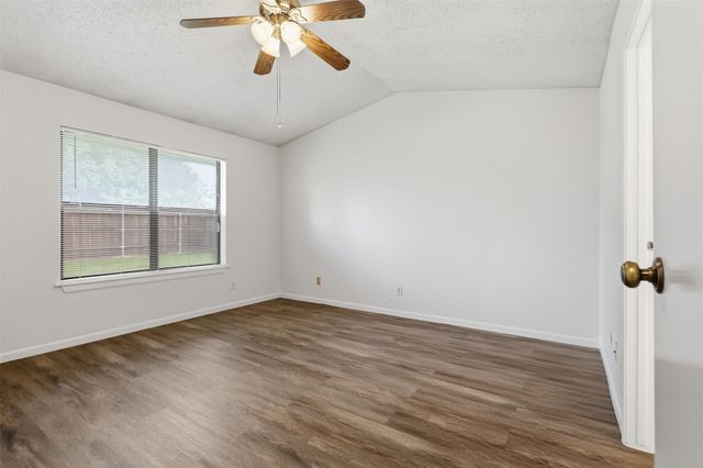 3612 Glenview Drive, Corinth, TX 76210