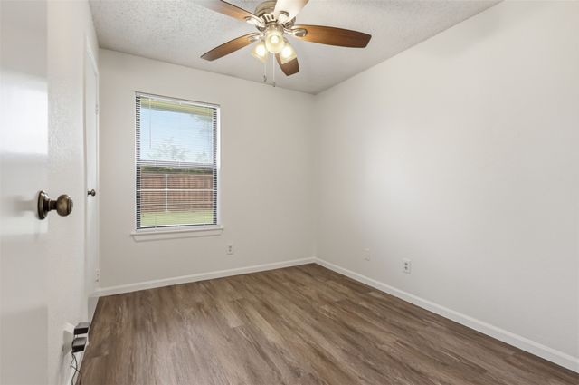 3612 Glenview Drive, Corinth, TX 76210