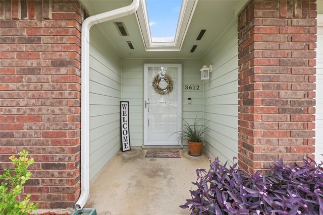 3612 Glenview Drive, Corinth, TX 76210