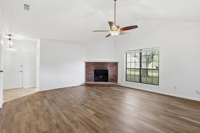 3612 Glenview Drive, Corinth, TX 76210