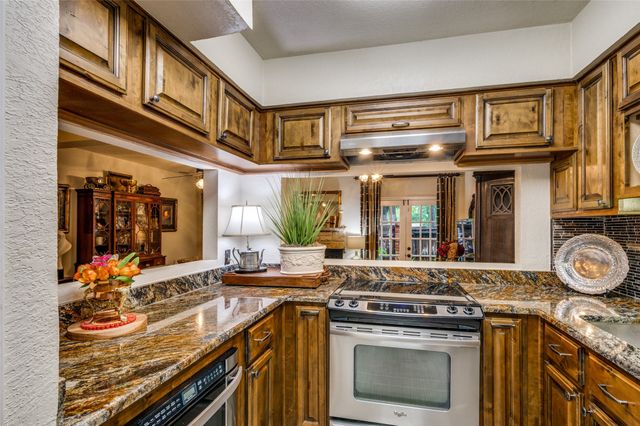 1349 Roaring Springs Road, Fort Worth, TX 76114