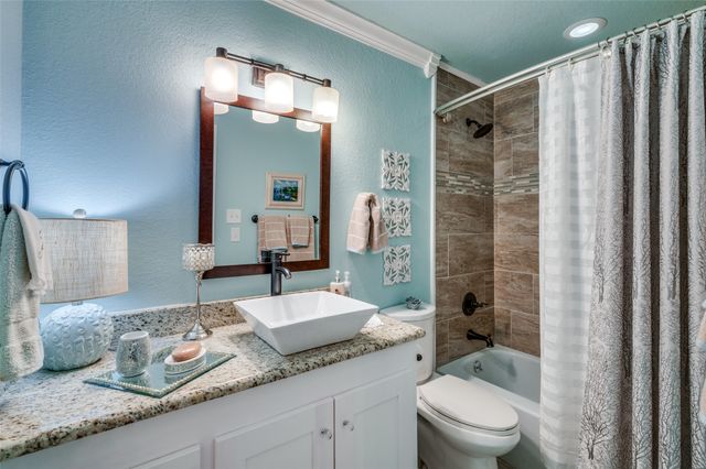1349 Roaring Springs Road, Fort Worth, TX 76114