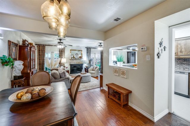 1349 Roaring Springs Road, Fort Worth, TX 76114