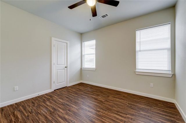 906 Quartz CT 401, Cedar Park, TX 78613