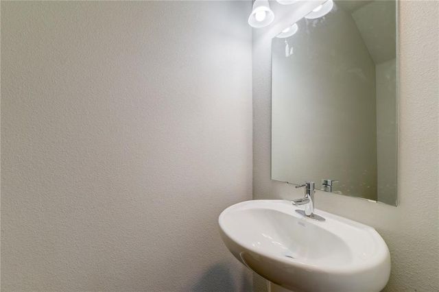 906 Quartz CT 401, Cedar Park, TX 78613