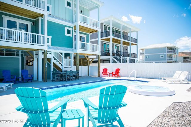 510 W Beach Drive, Oak Island, NC 28465