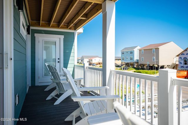 510 W Beach Drive, Oak Island, NC 28465
