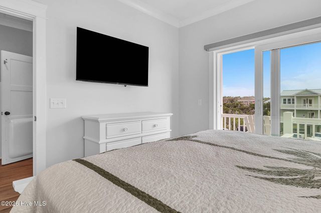 510 W Beach Drive, Oak Island, NC 28465