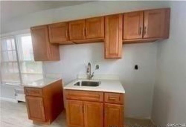 801 E Broadway C, Long Beach, NY 11561