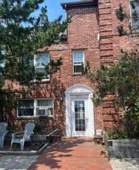 801 E Broadway C, Long Beach, NY 11561