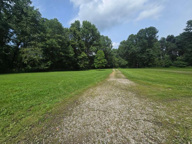 255 Jerusalem Road SE, Bremen, OH 43107