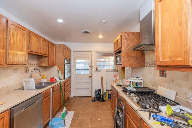 1941 BEECH Street, Amarillo, TX 79106