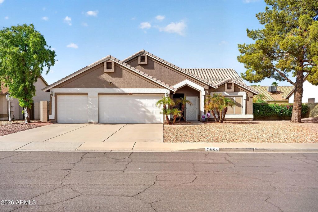 7834 W HEARN Road, Peoria, AZ 85381 — exterior