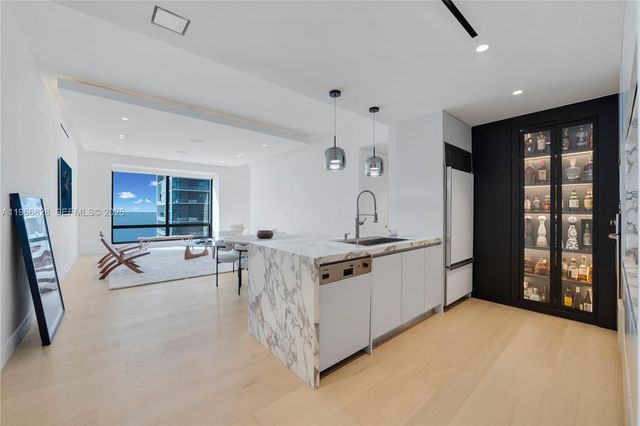 1425 Brickell Ave 57A, Miami, FL 33131