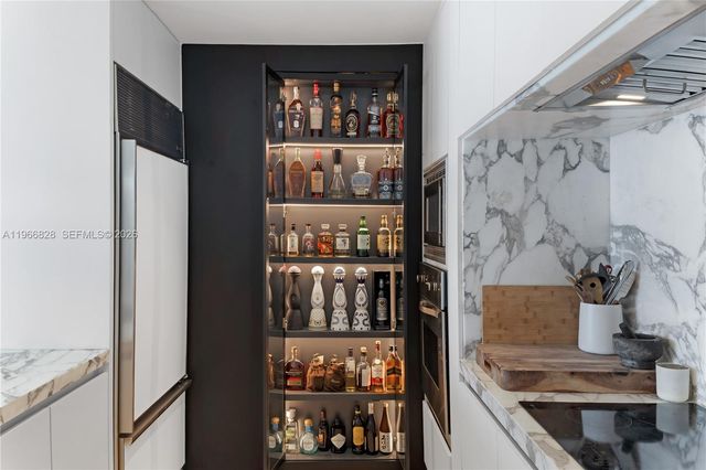 1425 Brickell Ave 57A, Miami, FL 33131