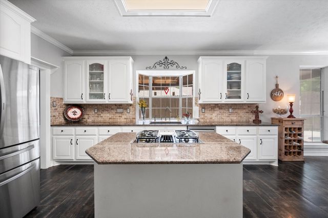 1408 Merion Drive, Mansfield, TX 76063