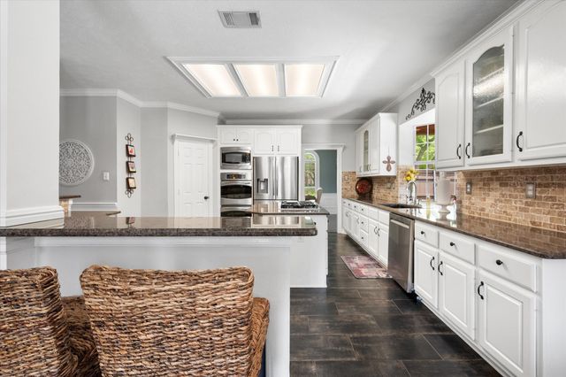 1408 Merion Drive, Mansfield, TX 76063