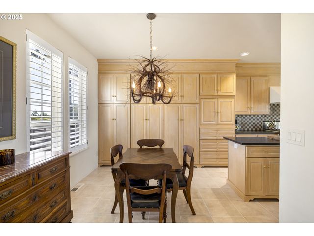 29920 NANTUCKET Dr, Pacific City, OR 97135