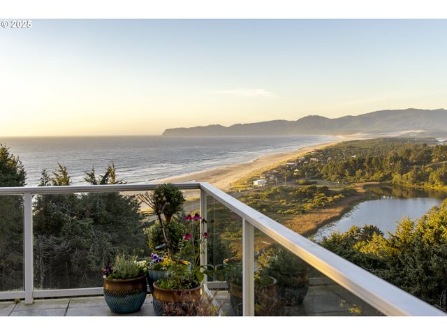 29920 NANTUCKET Dr, Pacific City, OR 97135