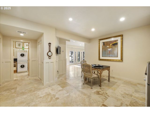 29920 NANTUCKET Dr, Pacific City, OR 97135