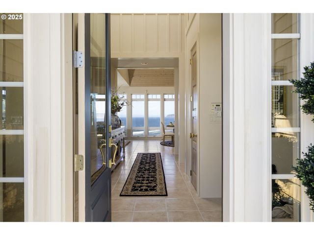 29920 NANTUCKET Dr, Pacific City, OR 97135