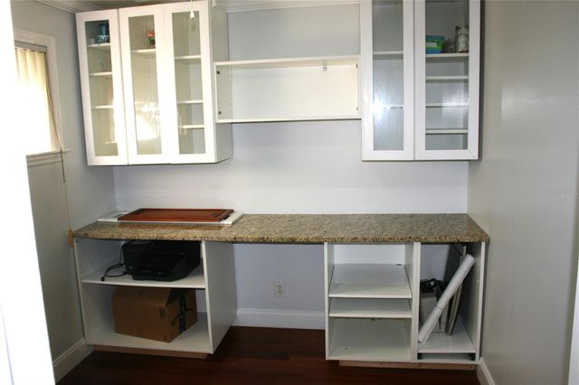 8006 N ROME AVENUE, Tampa, FL 33604