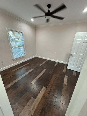 8006 N ROME AVENUE, Tampa, FL 33604