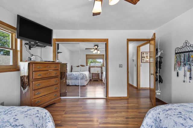 713 STONE GATE DRIVE, Kimberly, WI 54136