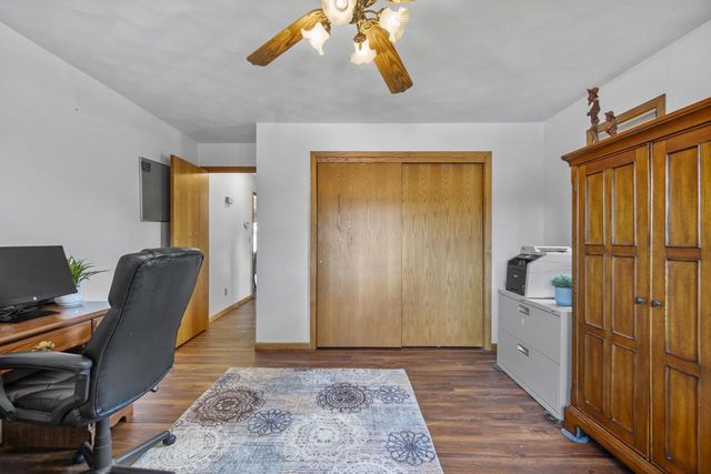 713 STONE GATE DRIVE, Kimberly, WI 54136