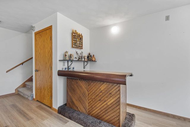 713 STONE GATE DRIVE, Kimberly, WI 54136