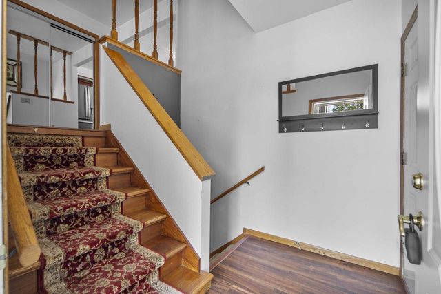 713 STONE GATE DRIVE, Kimberly, WI 54136