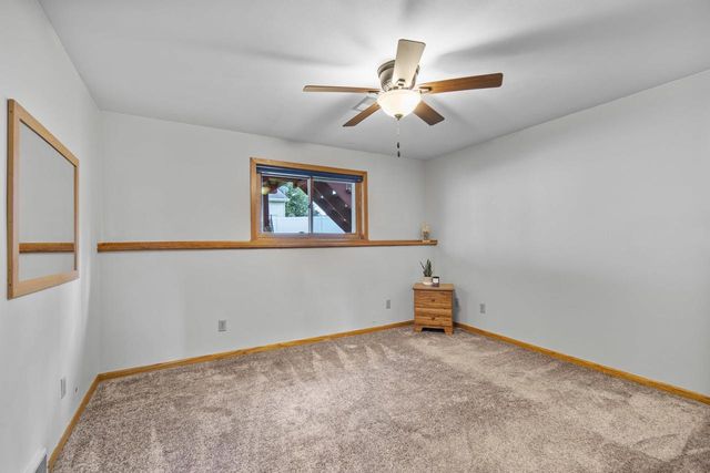 713 STONE GATE DRIVE, Kimberly, WI 54136