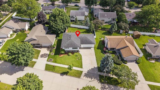 713 STONE GATE DRIVE, Kimberly, WI 54136