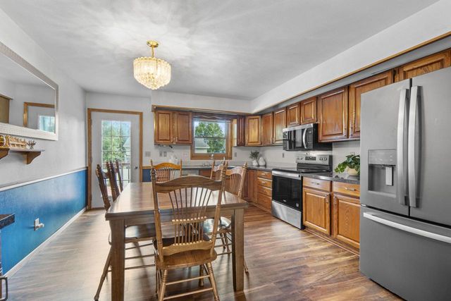 713 STONE GATE DRIVE, Kimberly, WI 54136