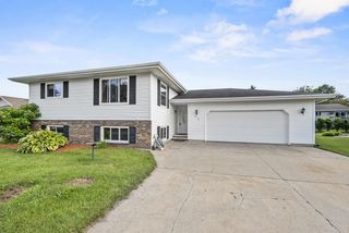 713 STONE GATE DRIVE, Kimberly, WI 54136