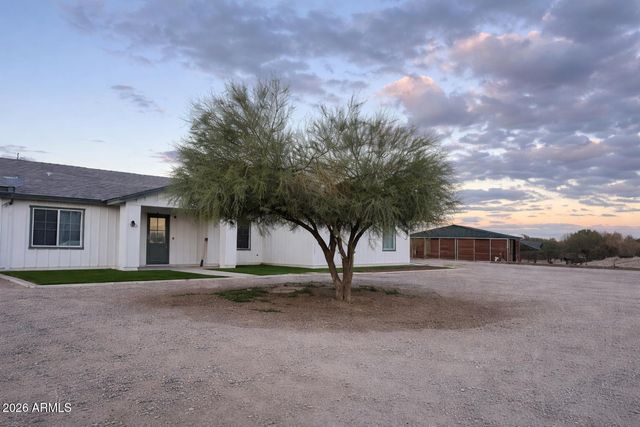 30924 W PLEASANT Lane, Buckeye, AZ 85326