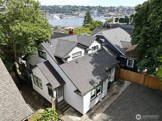 1915 Dexter Avenue N, Seattle, WA 98109