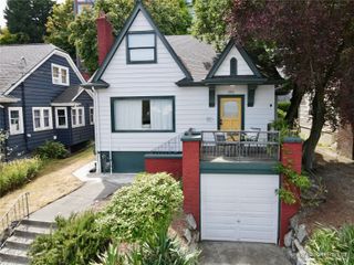 1915 Dexter Avenue N, Seattle, WA 98109