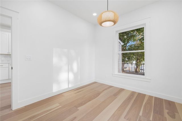 7 Sheffield Avenue B, Newport, RI 02849