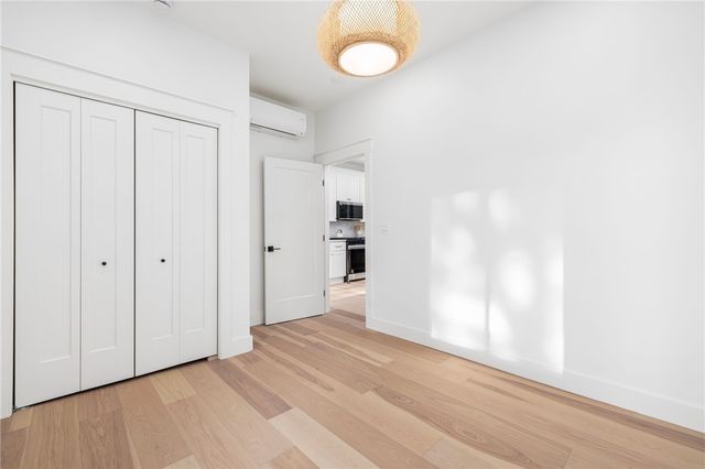 7 Sheffield Avenue B, Newport, RI 02849