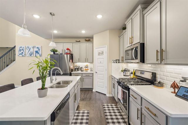 812 Coronado Terrace Lane, Katy, TX 77493