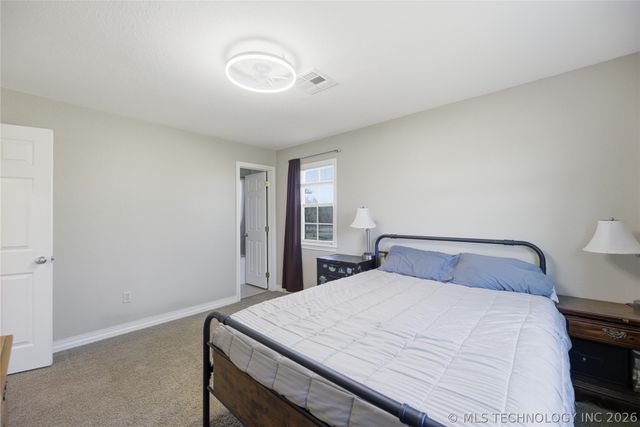 3202 S 359th West Place W, Mannford, OK 74044