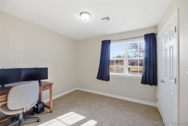 3202 S 359th West Place W, Mannford, OK 74044