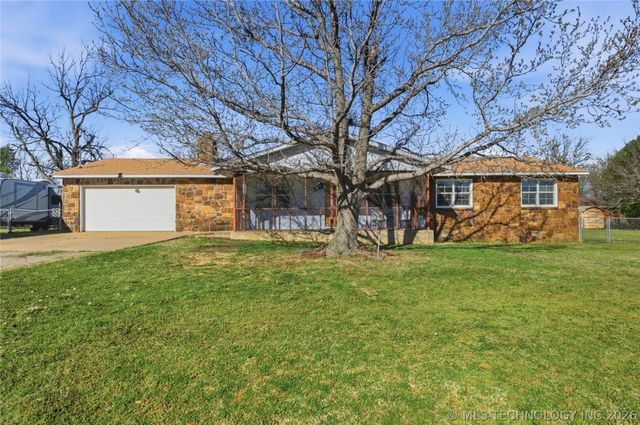 3202 S 359th West Place W, Mannford, OK 74044