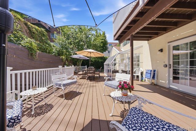 121 Newport Road, Yonkers, NY 10710