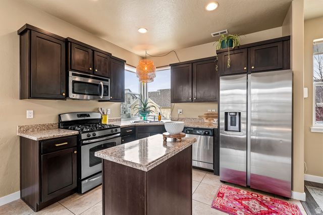 4628 W SOUTH JORDAN PKWY, South Jordan, UT 84009