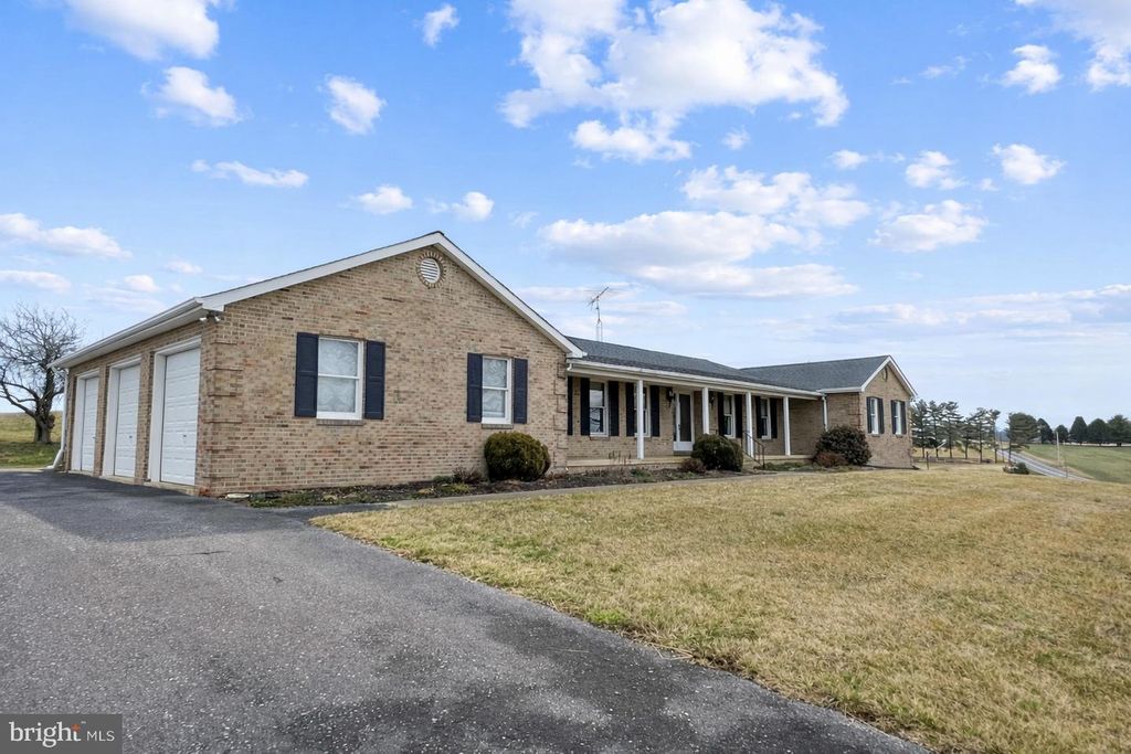 9224 BALL RD, Ijamsville, MD 21754