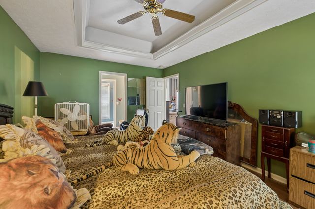 1044 Winding Way Dr, White House, TN 37188
