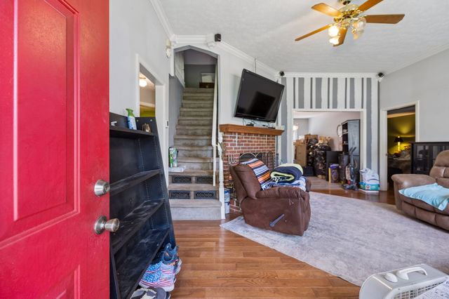 1044 Winding Way Dr, White House, TN 37188