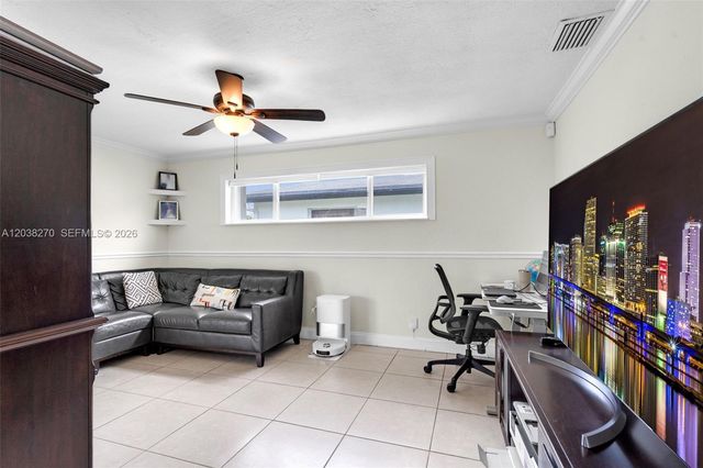 9624 NW 19th Place, Sunrise, FL 33322